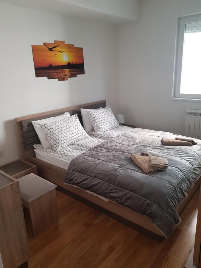Luxury Apartment Nefertiti Skopje Bagian luar foto