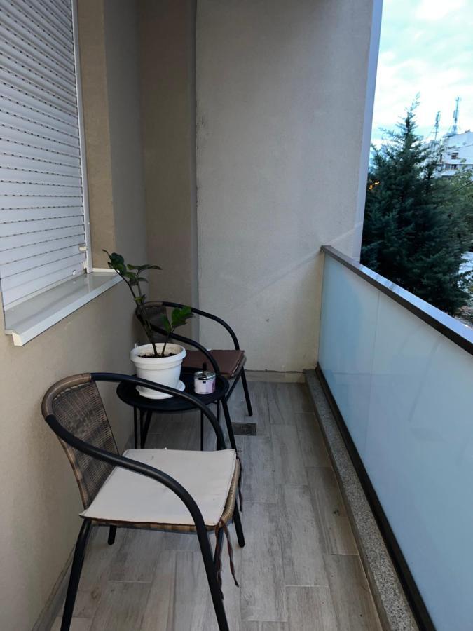 Luxury Apartment Nefertiti Skopje Bagian luar foto